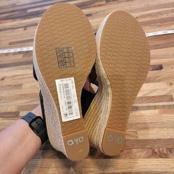 Michael Kors Bradley Black Leather Wedge Sandal MSRP $230 - Picture 10 of 14